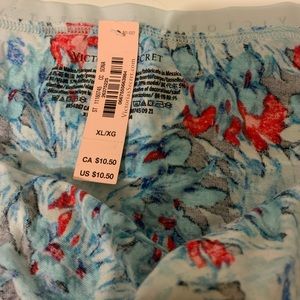 2 Pairs of Victoria Secret Panties New With Tag Size XL